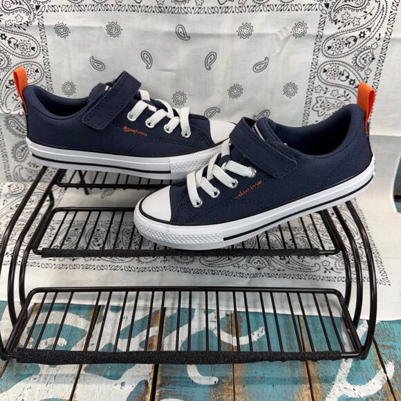 NEW Chuck Taylor All Star Malden Street Easy On Boys Size 1 Blue Sneakers - Picture 3 of 9